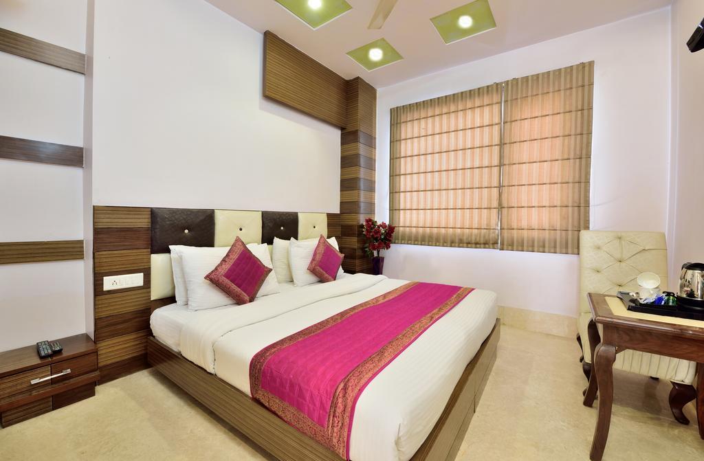 Hotel Taksh Inn Delhi  Luaran gambar