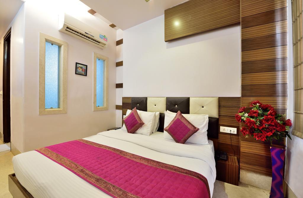 Hotel Taksh Inn Delhi  Luaran gambar